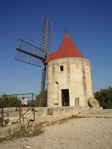 Moulin De Fontvieille